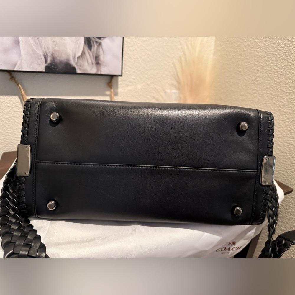 Black Swagger Glove Tanned Whipstich Braided crossbody strap. - Picture 6 of 10